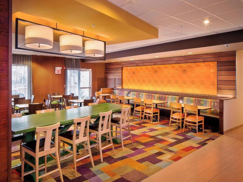 Fairfield Inn & Suites Monaca image