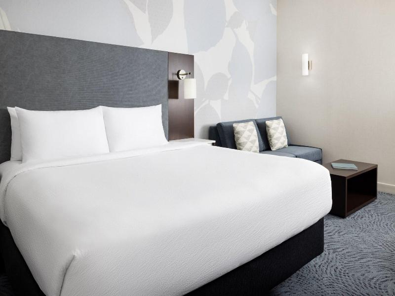 Residence Inn New York Downtown Manhattan/WorldTC image