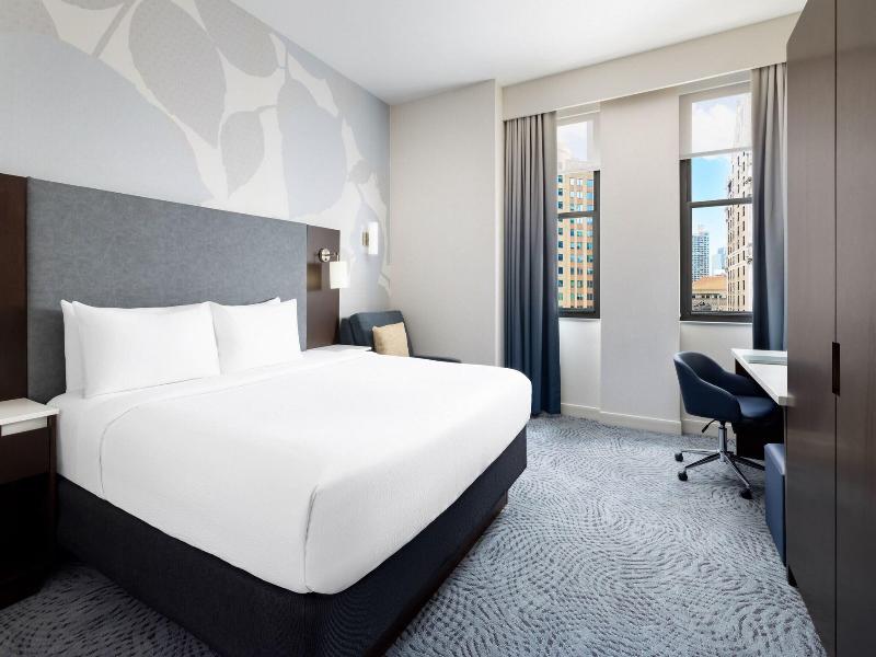 Residence Inn New York Downtown Manhattan/WorldTC image