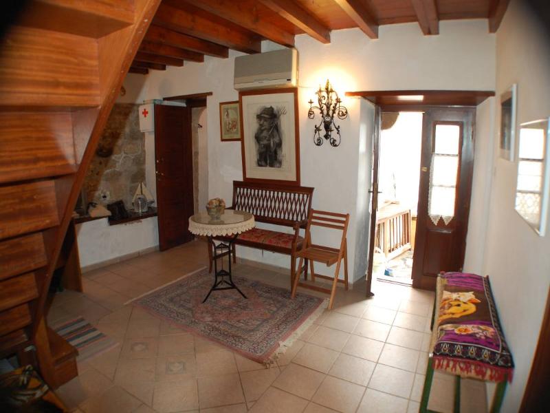 Goulas guesthouse image
