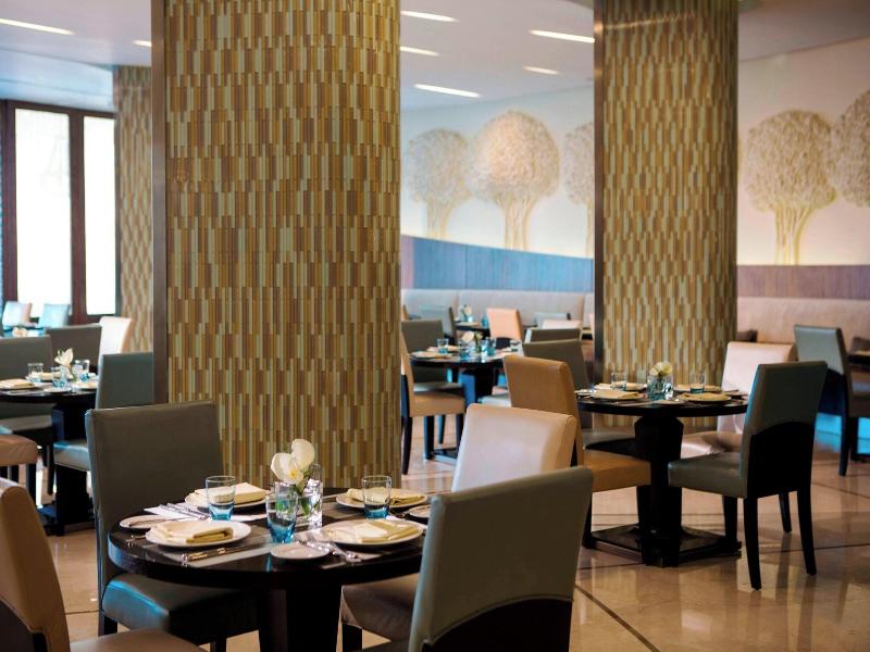 Renaissance Cairo Mirage City Hotel image