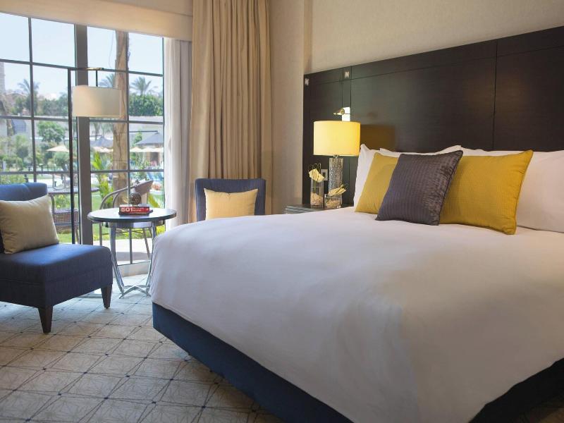 Renaissance Cairo Mirage City Hotel image