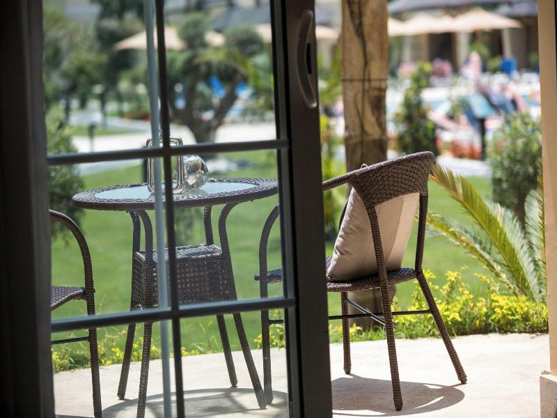 Renaissance Cairo Mirage City Hotel image