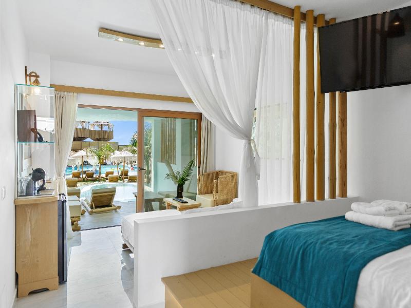 Alia suites & Alia beachfront suites and spa image