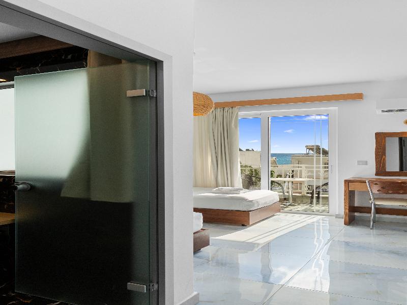 Alia suites & Alia beachfront suites and spa image