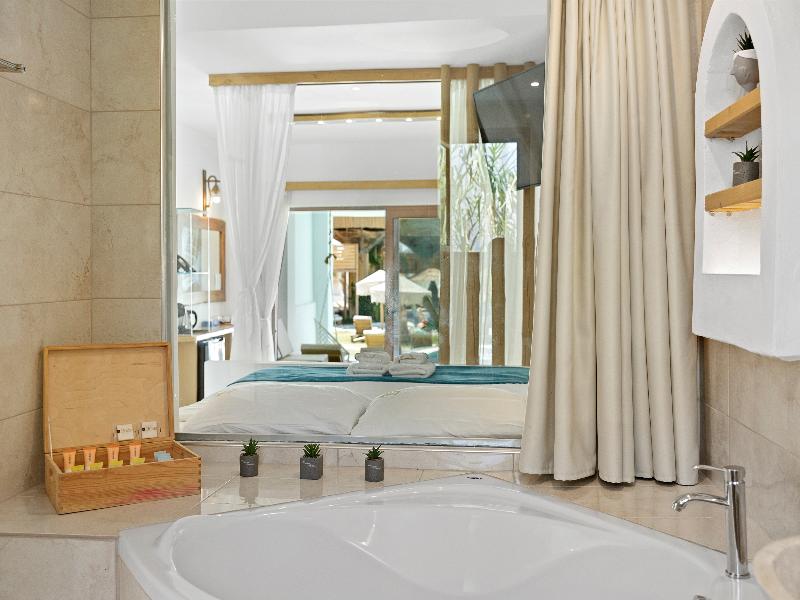 Alia suites & Alia beachfront suites and spa image