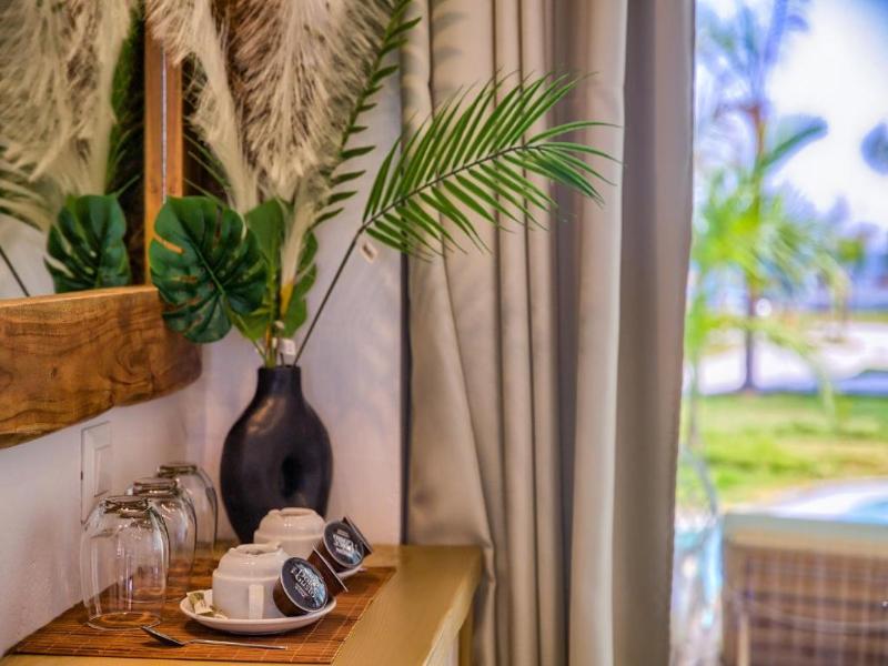 Alia suites & Alia beachfront suites and spa image