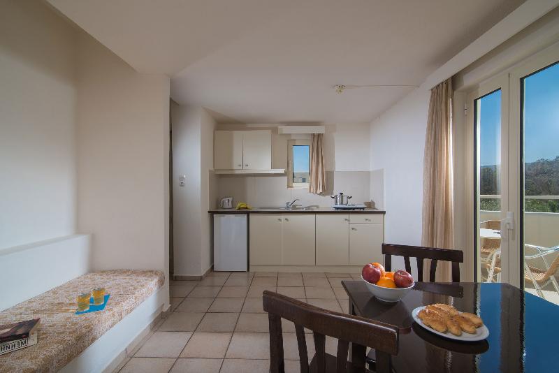 Ourania Apartments image