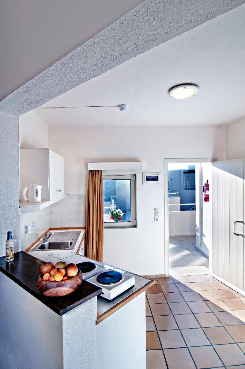 Ourania Apartments image