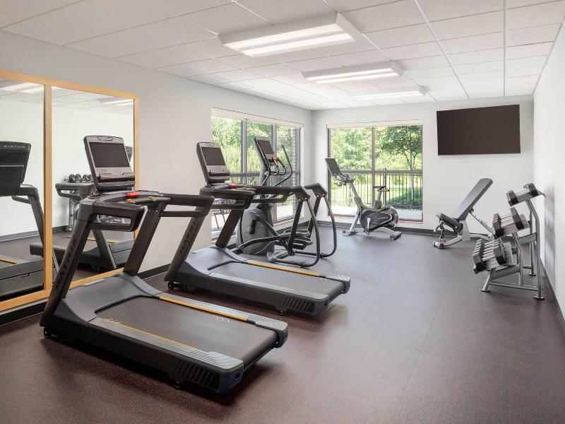 TownePlace Suites Bangor image