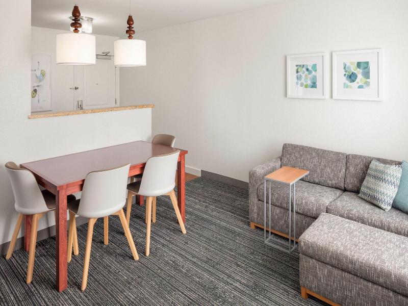 TownePlace Suites Bangor image