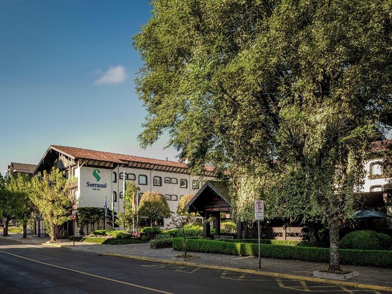 Serrazul Hotel