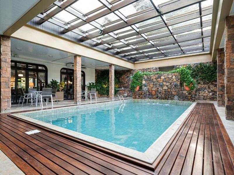 Serrazul Hotel