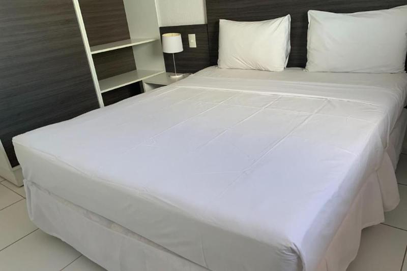 Atlantico Hotel image