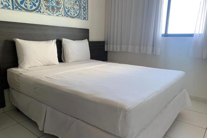 Atlantico Hotel image