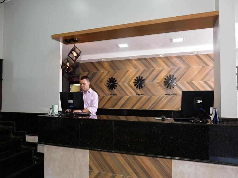 Plaza Cascavel Hotel image