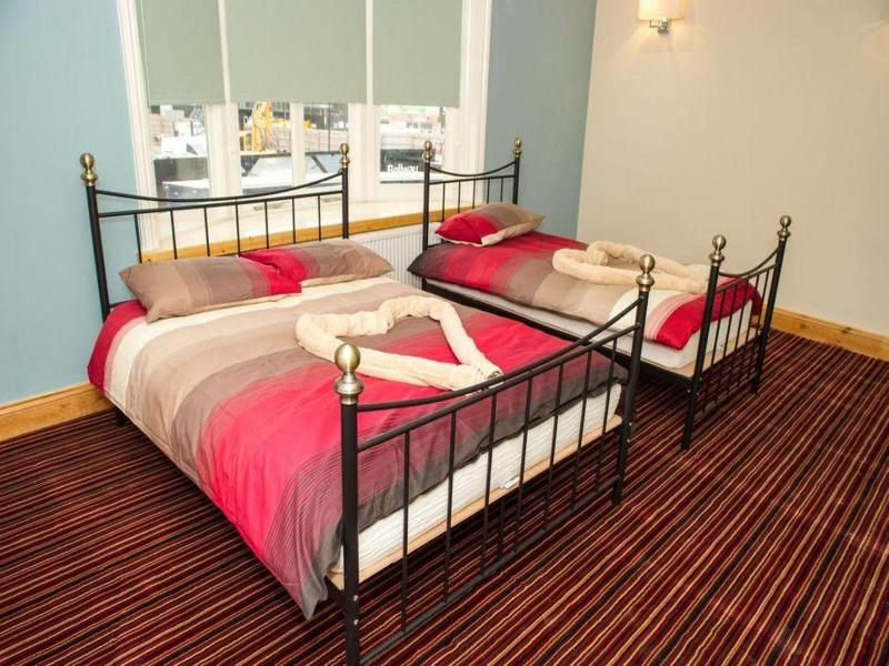 Fountain Hotel image