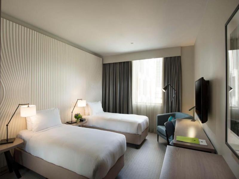 DoubleTree by Hilton Melbourne image