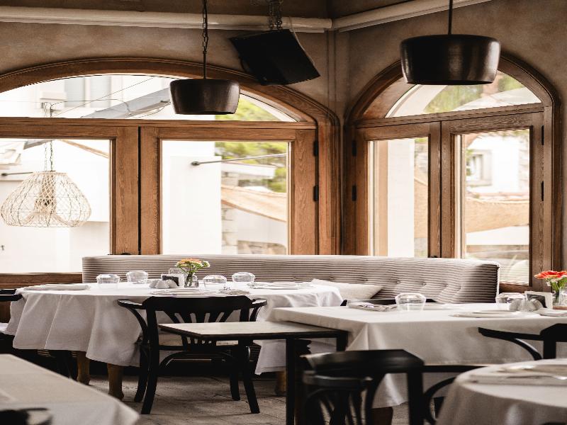 Viento Hotel image