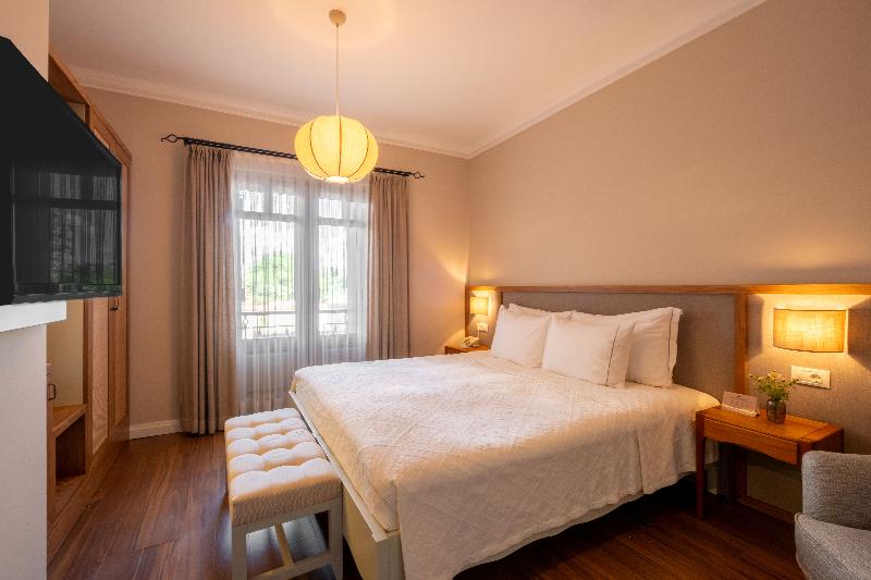 Viento Hotel image