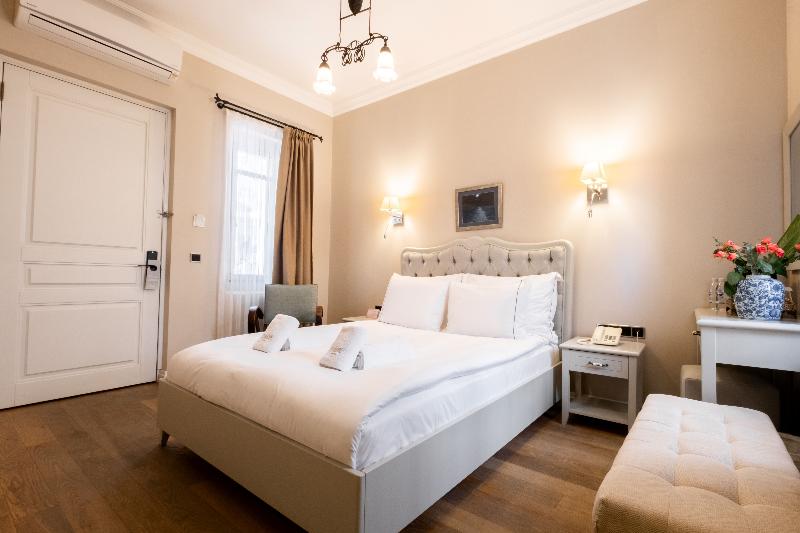 Viento Hotel image