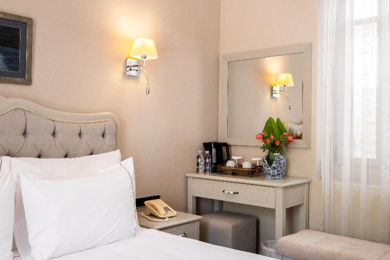 Viento Hotel image