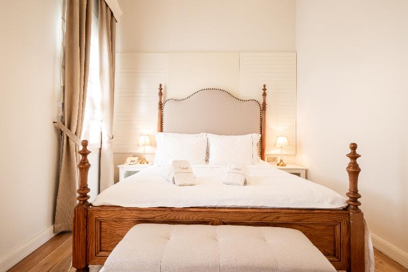 Viento Hotel image