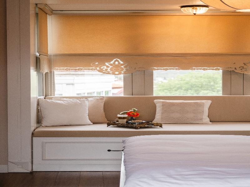 Viento Hotel image