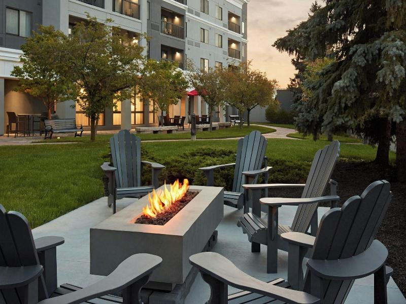 Courtyard Mississauga-Airpt Corporate Centre West image