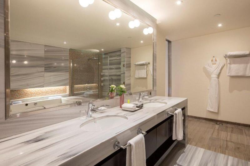 The Abdali Boulevard Hotel image