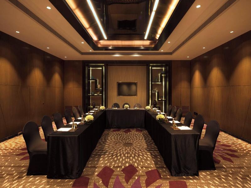 JW Marriott Mumbai Sahar image