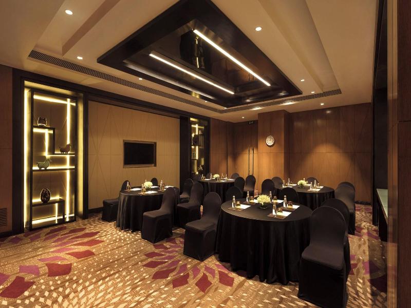 JW Marriott Mumbai Sahar image