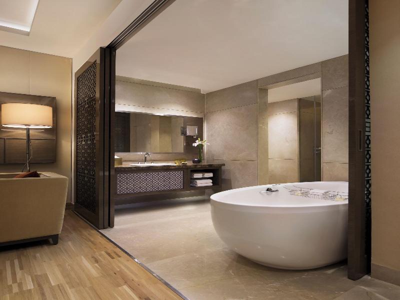 JW Marriott Mumbai Sahar image
