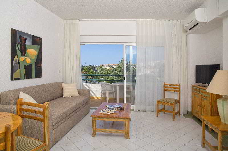 Ourabay Hotel Apartamento - Art & Holidays image