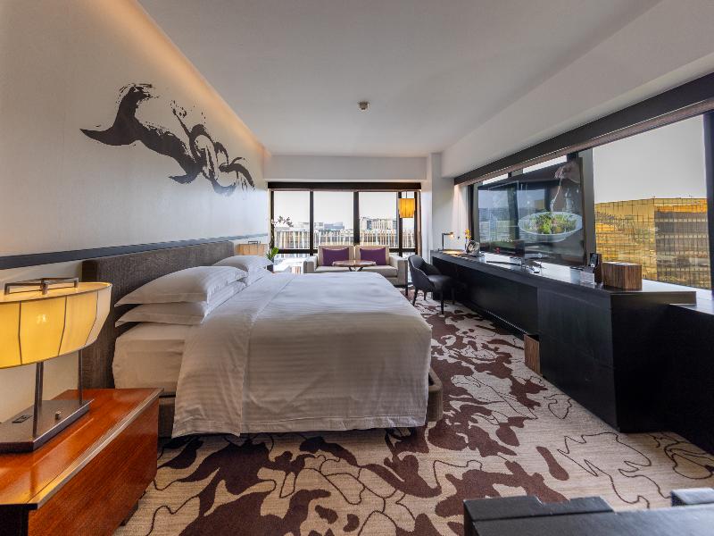 Nobu Hotel Manila image