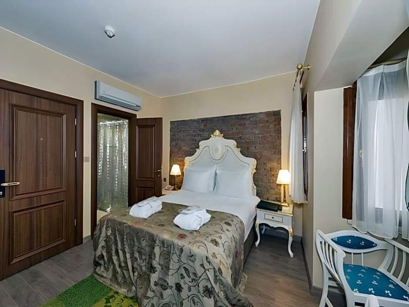 By Murat Royal Hotel image