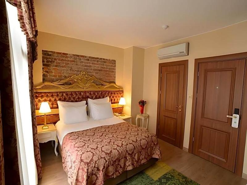 By Murat Royal Hotel image