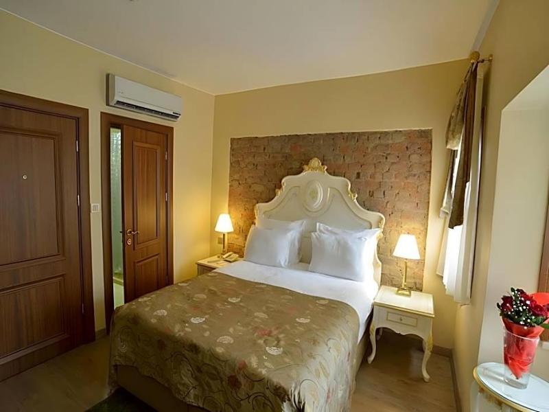 By Murat Royal Hotel image