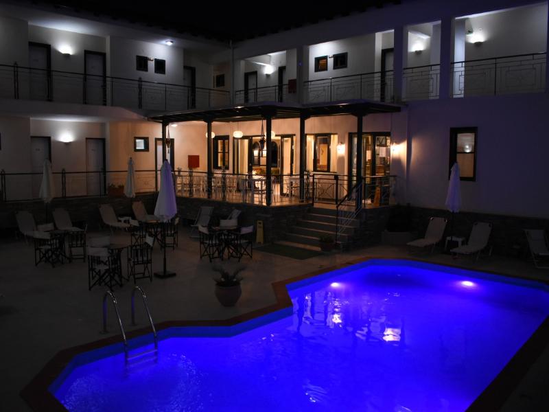 Sun Hotel — general view