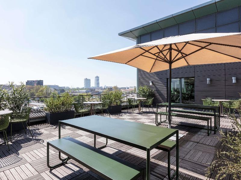 Novotel Paris Saint-Denis Stade Basilique image