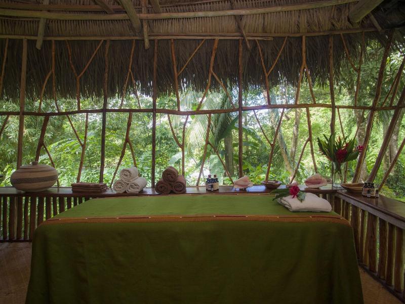 Cotton Tree Lodge image