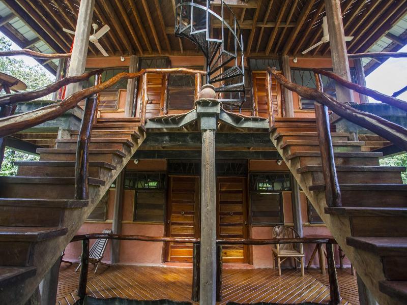 Cotton Tree Lodge image