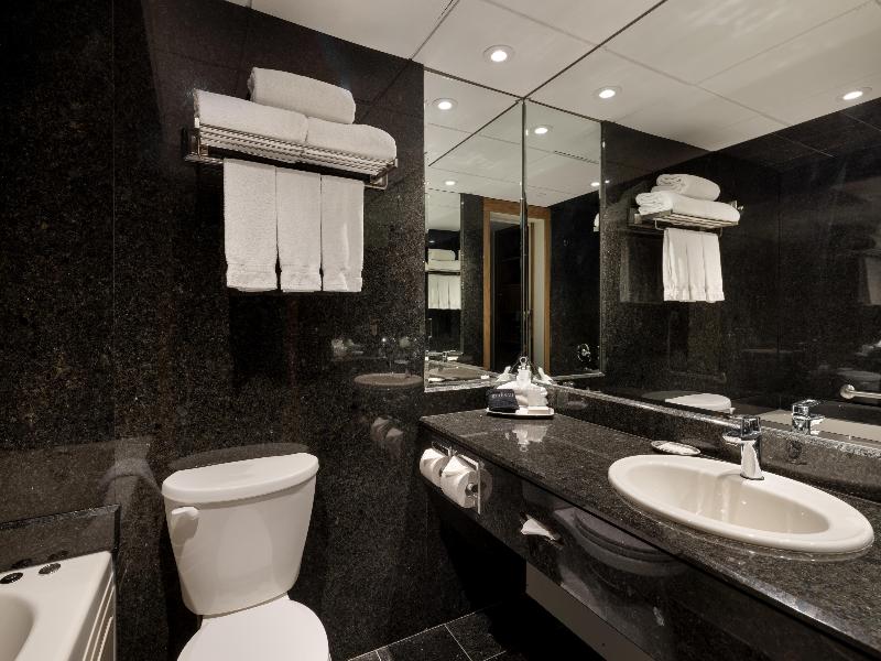 Banff Park Lodge Resort image