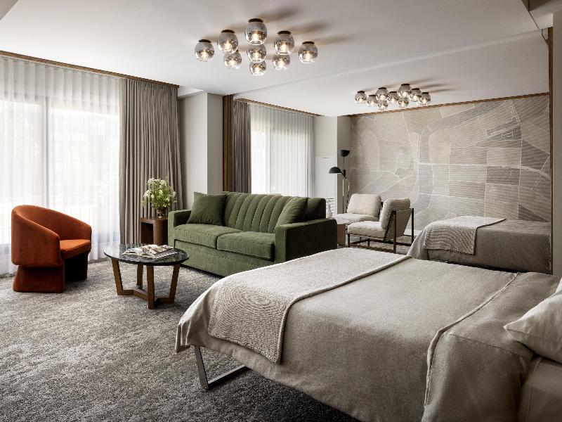 Banff Park Lodge Resort image