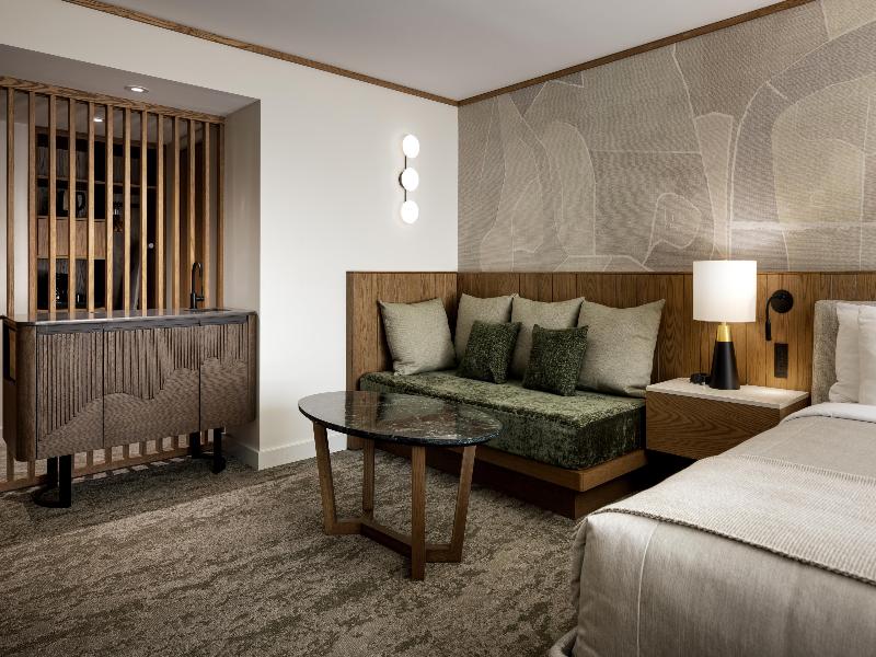 Banff Park Lodge Resort image