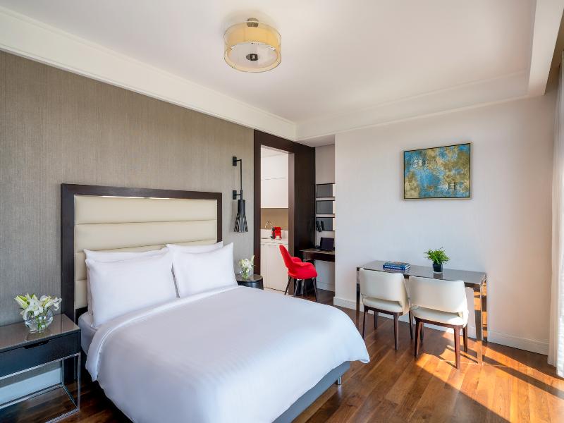 Movenpick Hotel Istanbul Golden Horn image