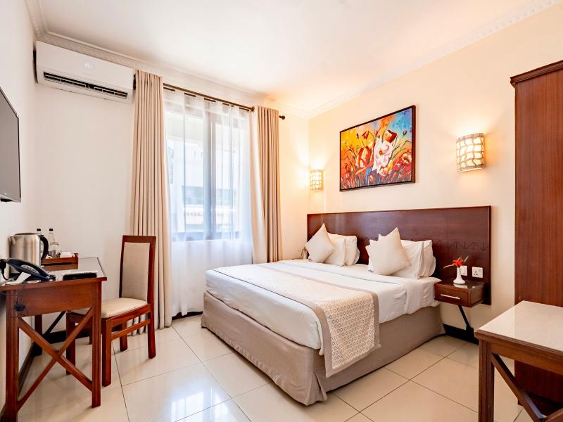 Prideinn Hotels Diani image