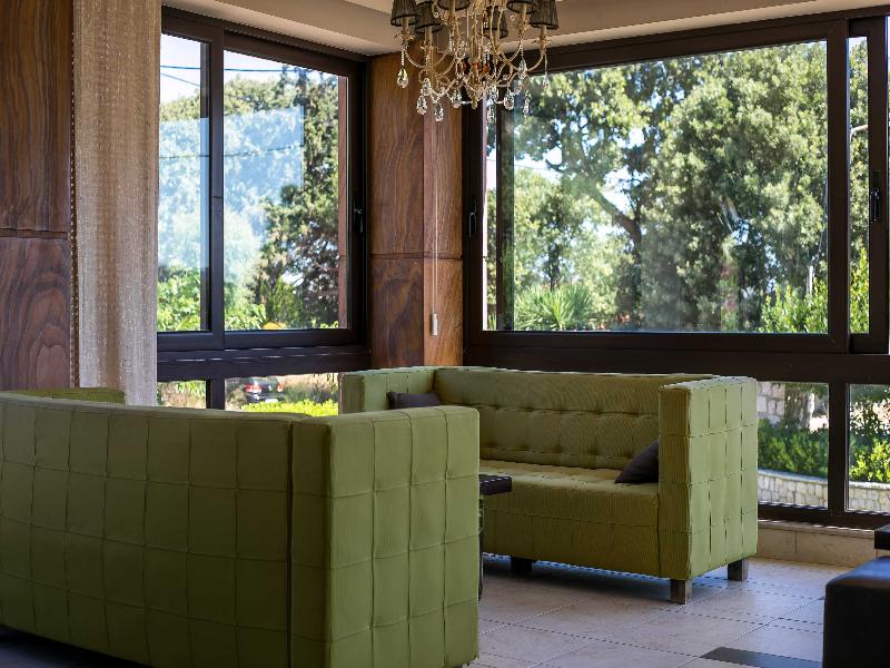 Santa Helena Hotel image