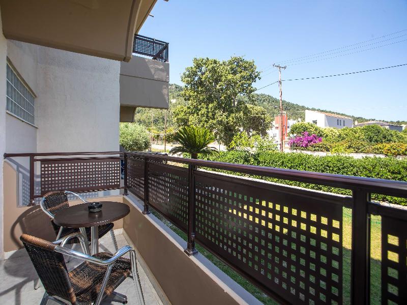 Santa Helena Hotel image