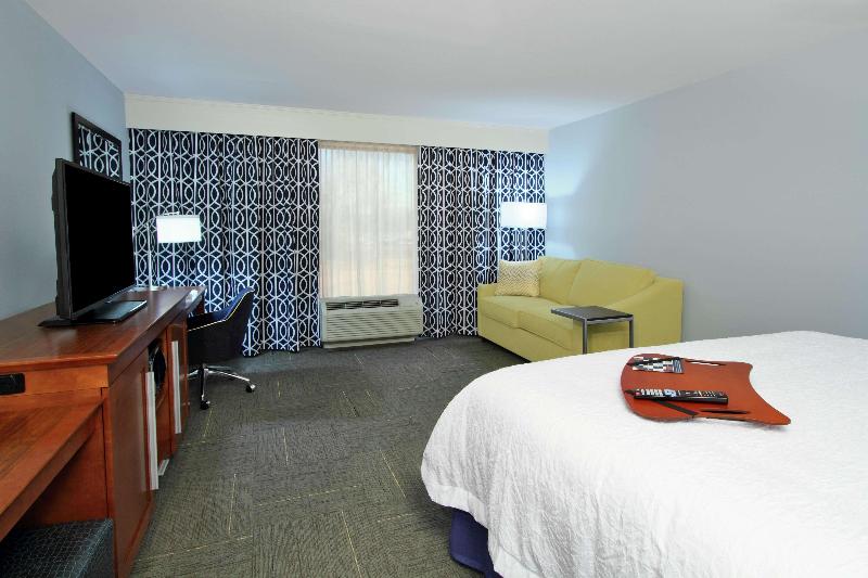 Hampton Inn Jackson/Richland-Highway 49 image